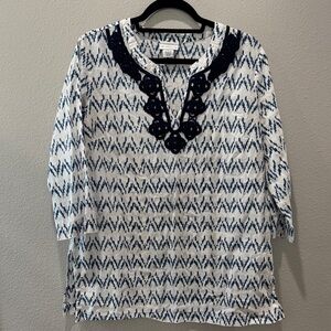 💙 Liz Claiborne Chic Navy & White Patterned Women’s Blouse – Size L 💙
